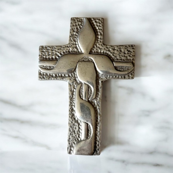 7 Inch Decorative Cross Wall Decor Ornament Home Decor Christian - Picture 1 of 5
